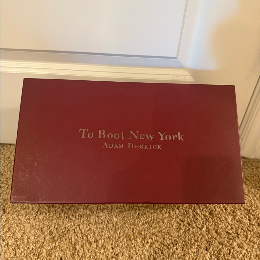 To Boot New York Burgundy Shoe Box